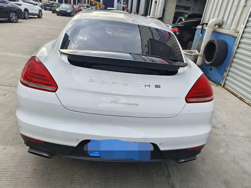 Porsche Panamera — миниатюра 13