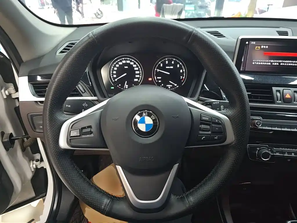 BMW X1 — миниатюра 11
