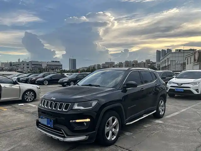JEEP GUIDE 2019