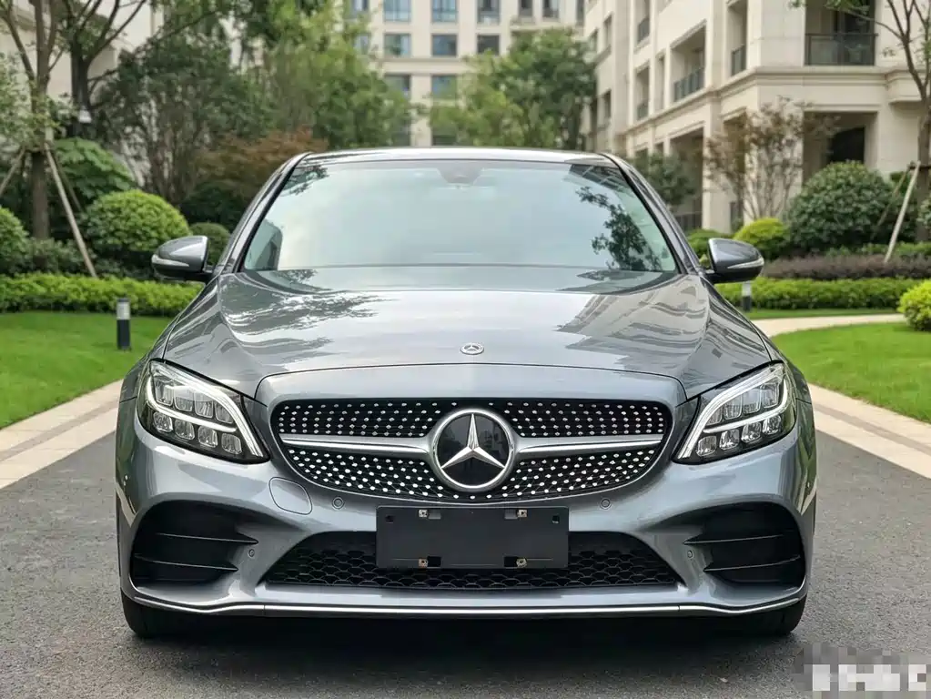 Mercedes-Benz C-Class — миниатюра 2