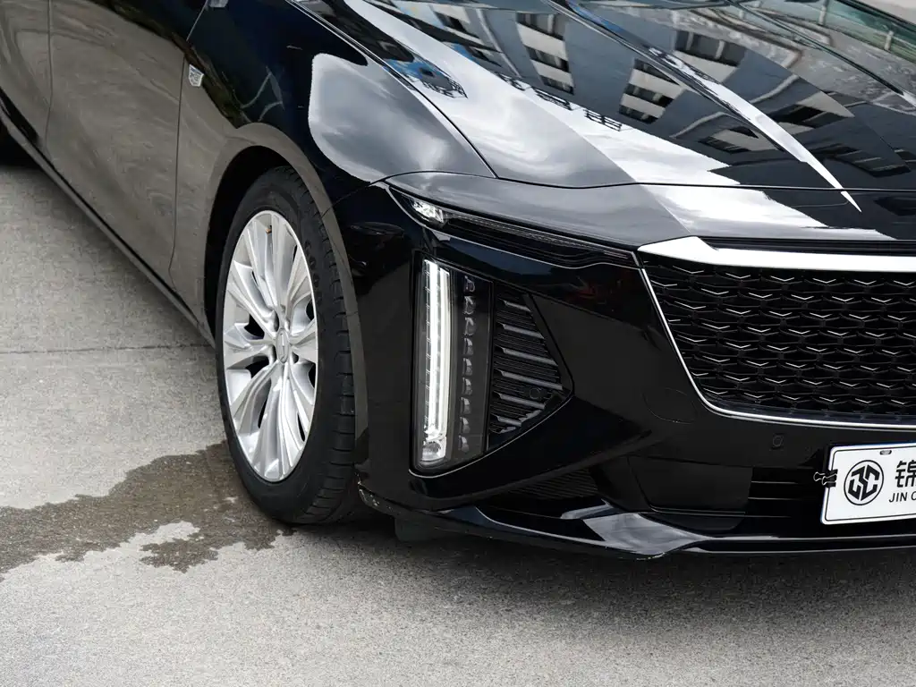 Cadillac CT6 — миниатюра 10