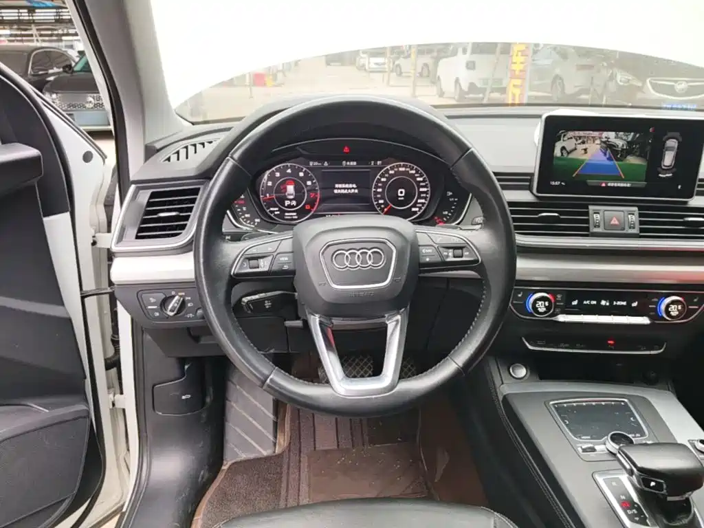 Audi Q5L — миниатюра 11
