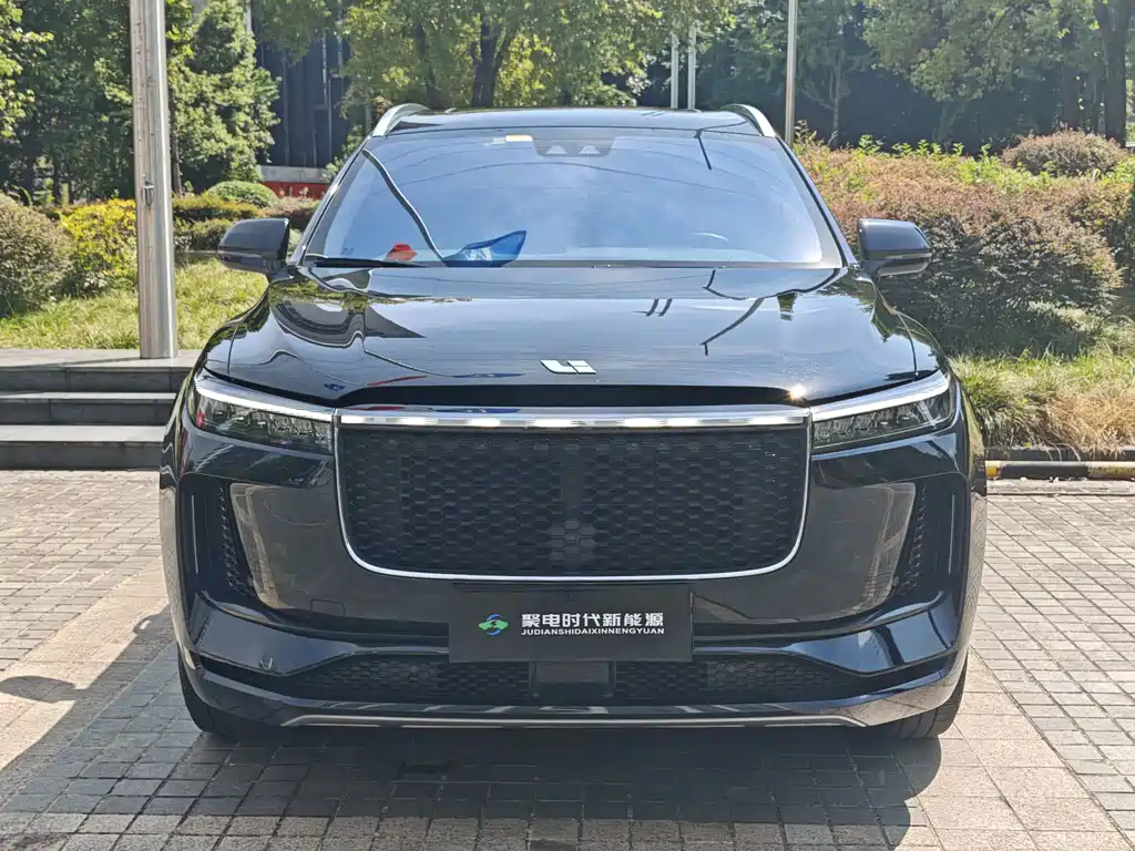 Li Auto Li ONE — миниатюра 2