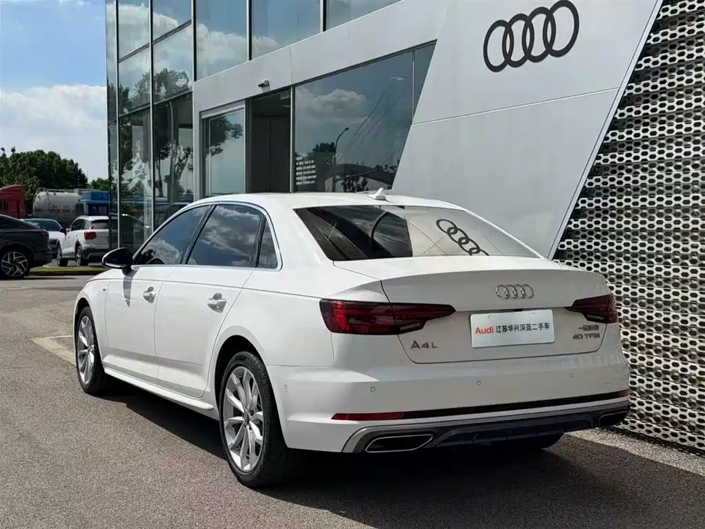 Audi A4L — миниатюра 5
