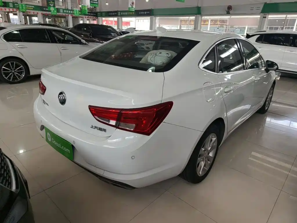 Buick Verano — миниатюра 7