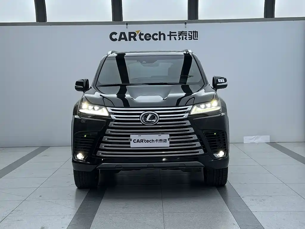 Lexus LX — миниатюра 2