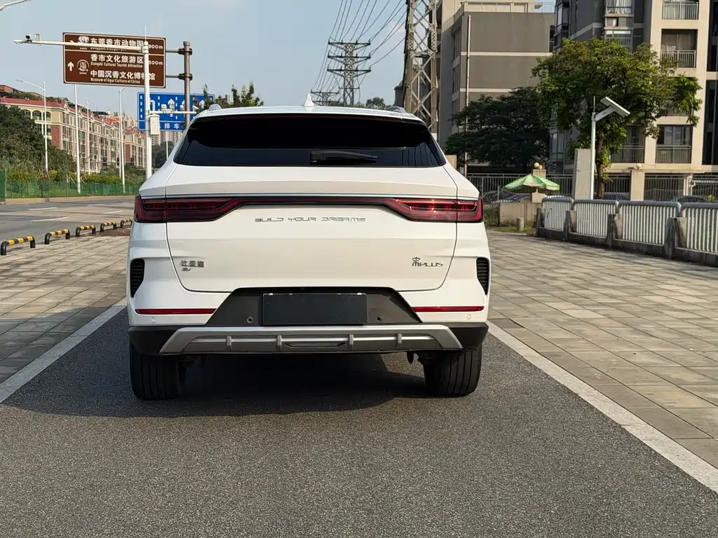 BYD PLUS New Energy — миниатюра 6