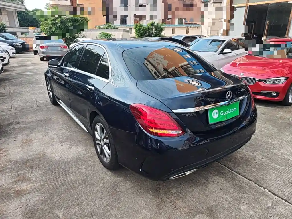 Mercedes-Benz C-Class — миниатюра 5