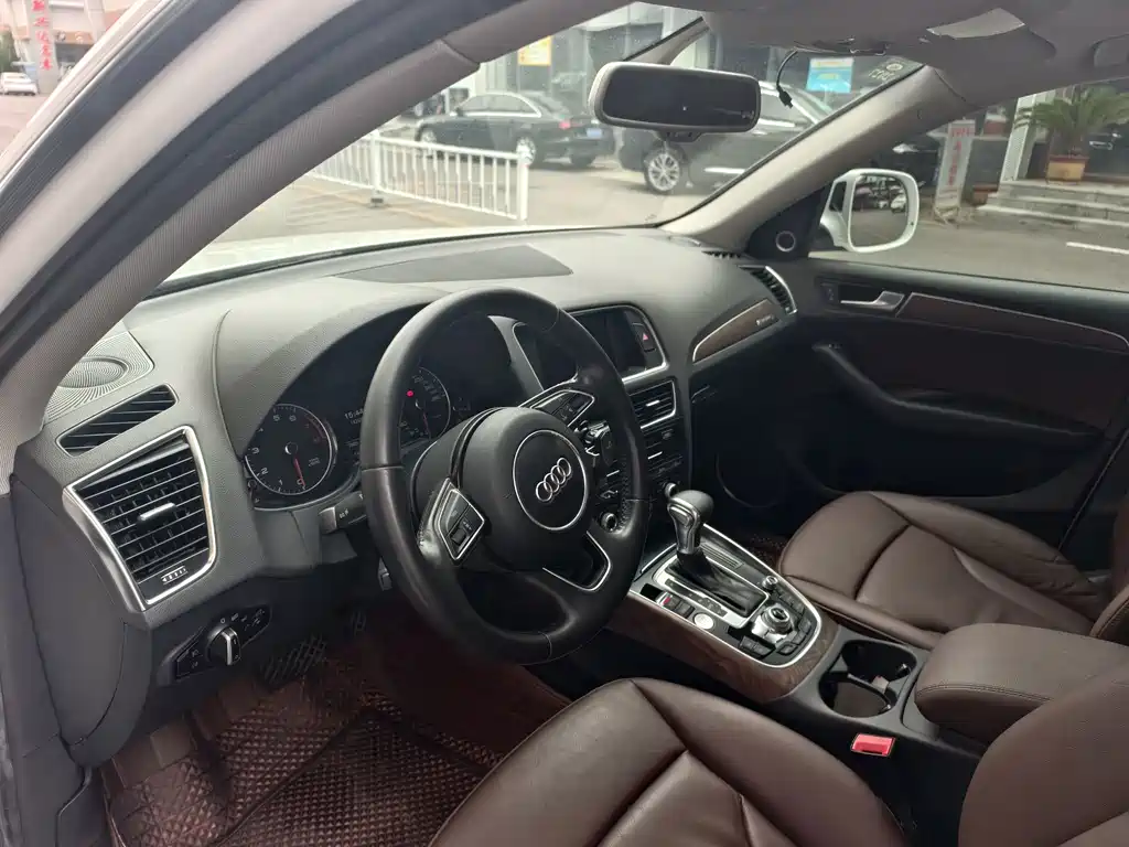 Audi Q5 — миниатюра 7