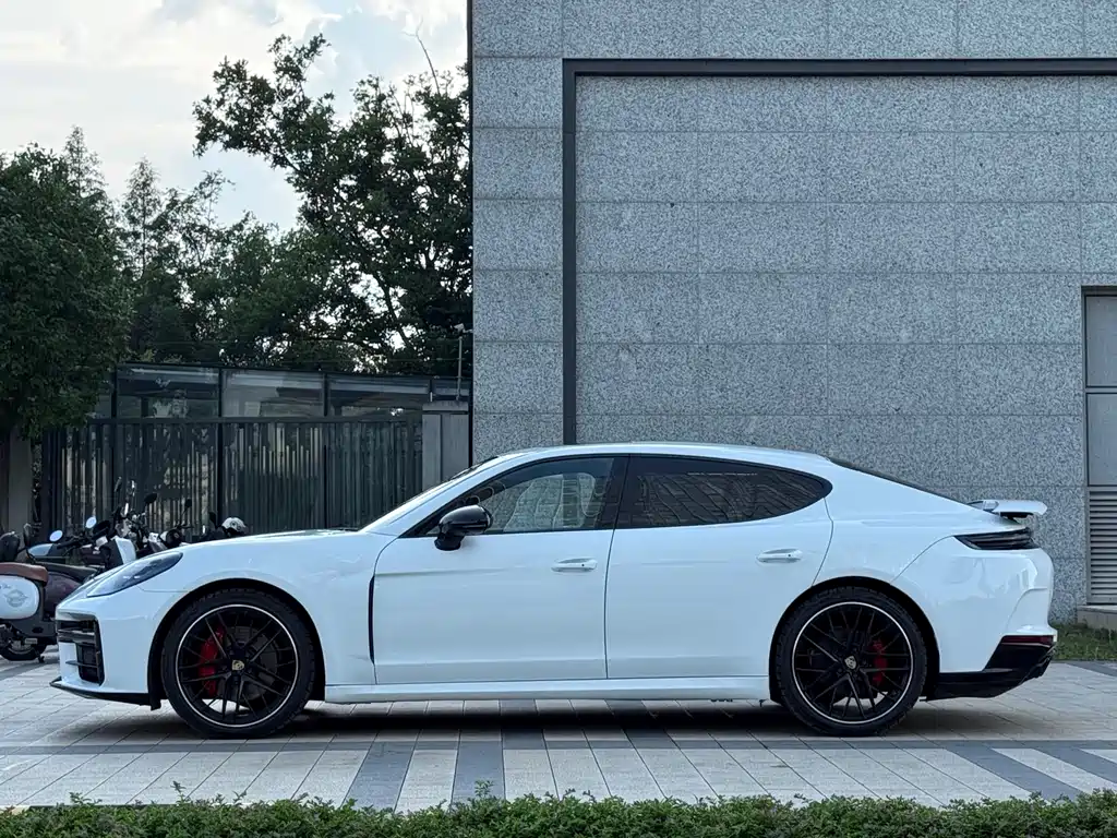 Porsche Panamera 2014 Panamera 4 3.0T