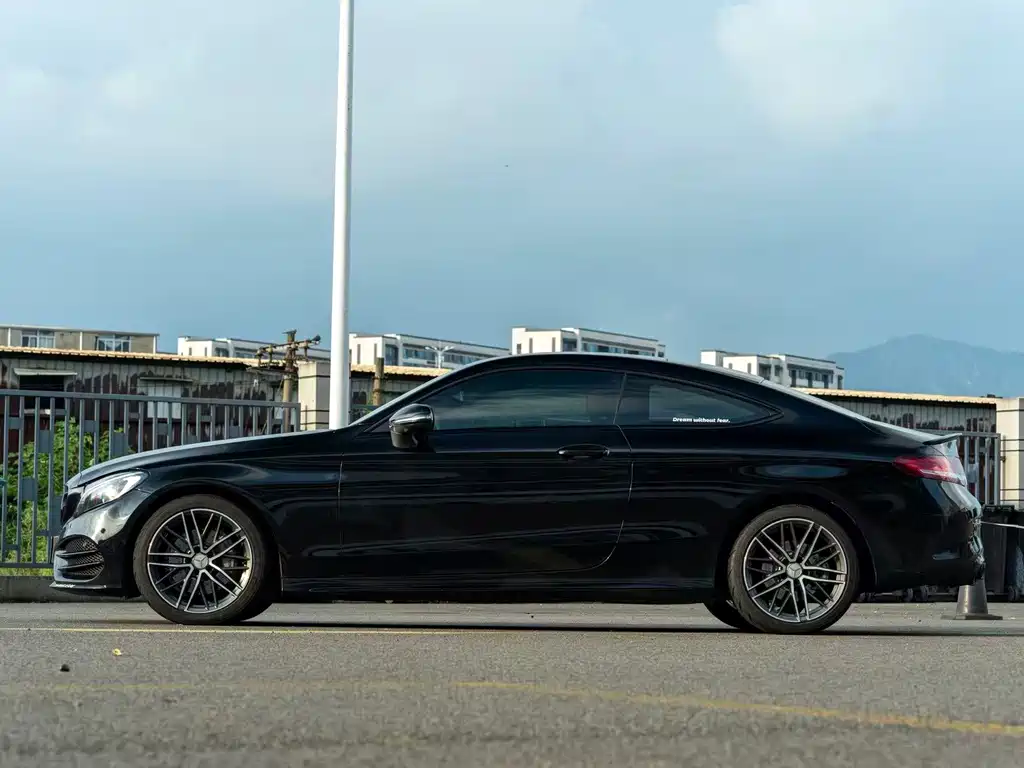 Mercedes-Benz C-Class (Import) — миниатюра 6