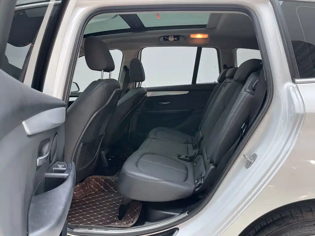 BMW 2 Series Gran Tourer — миниатюра 9