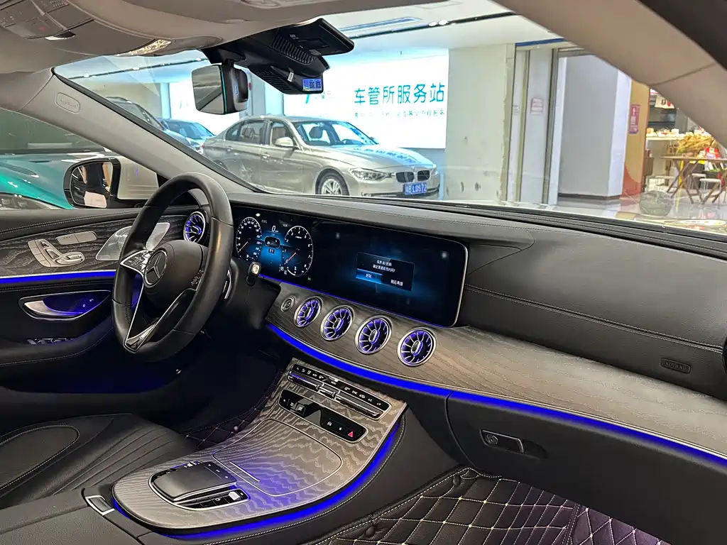 Mercedes-Benz CLS — миниатюра 13
