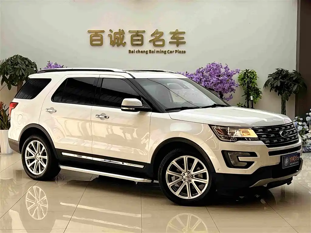 Ford Explorer (Import) — миниатюра 3
