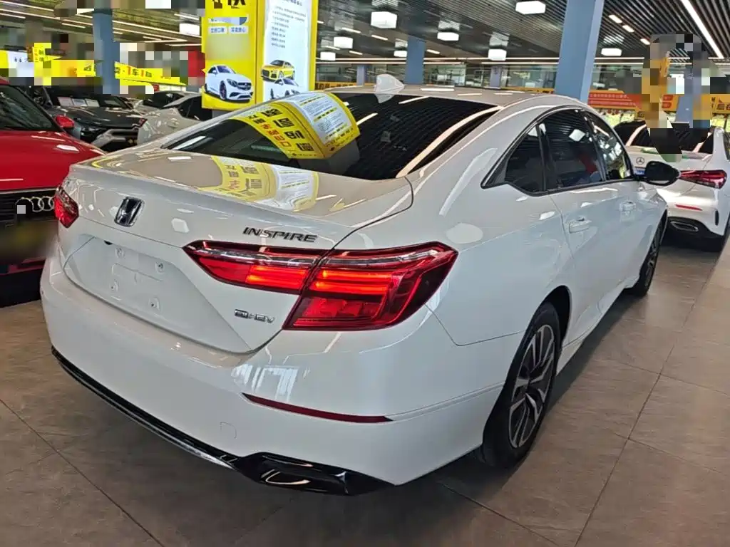 Honda Inspire — миниатюра 7