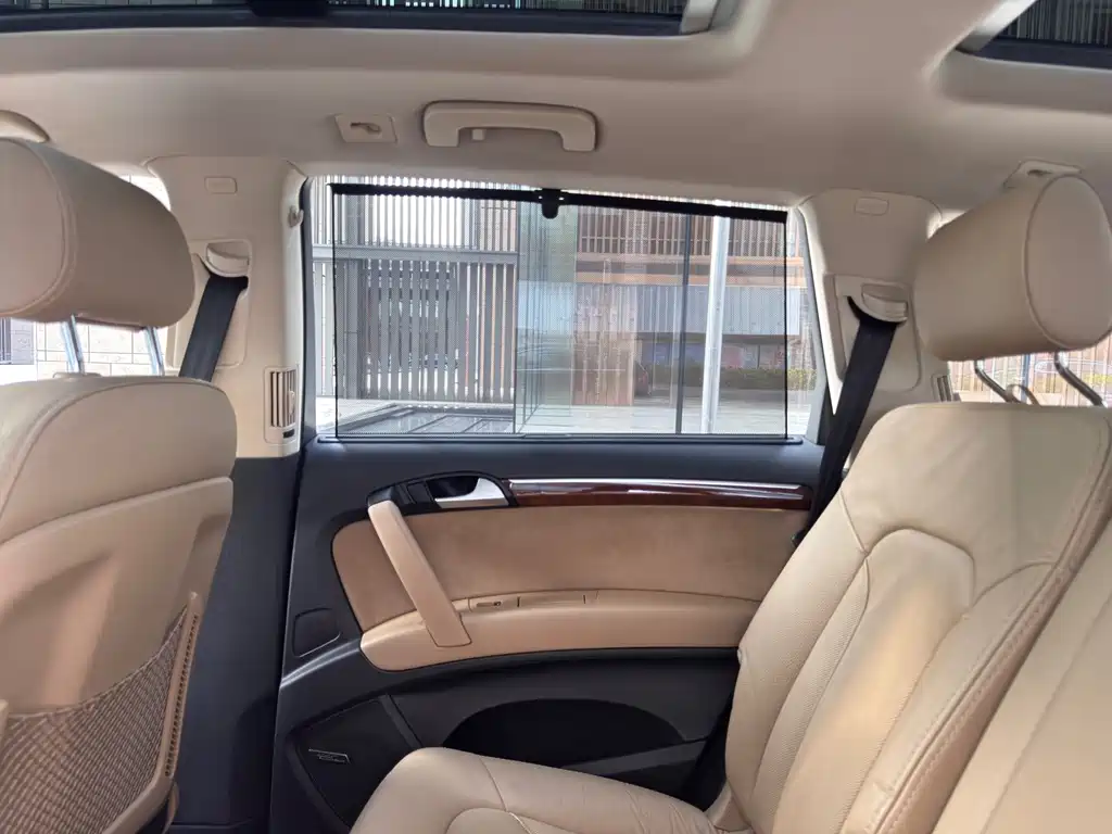 Audi Q7 — миниатюра 19
