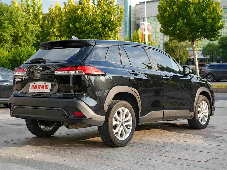 Toyota Frontlander — миниатюра 14