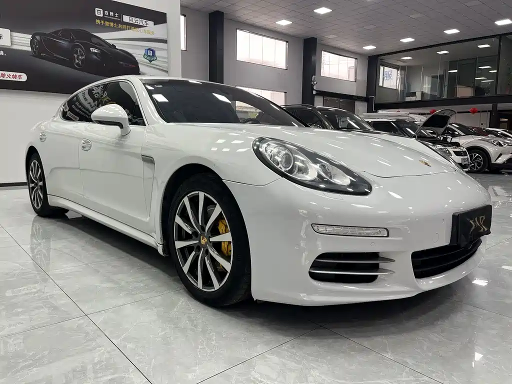 Porsche Panamera — миниатюра 3