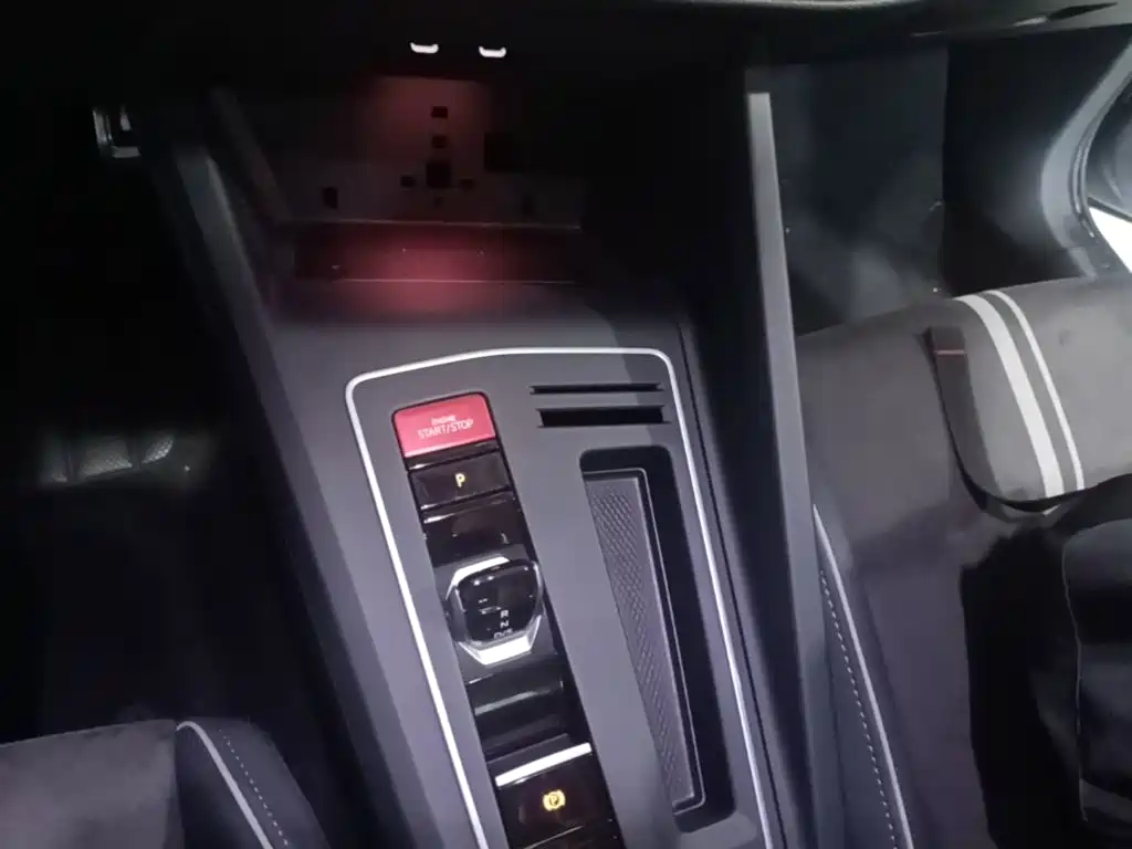 Volkswagen Golf — миниатюра 14