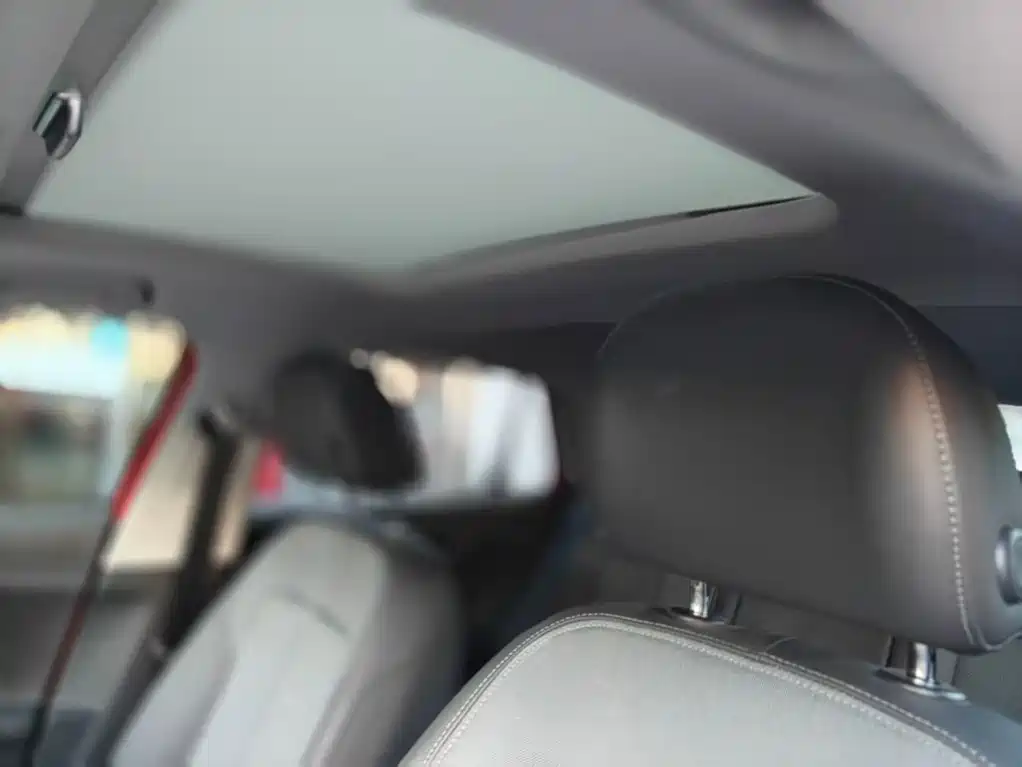 Audi Q2L — миниатюра 9