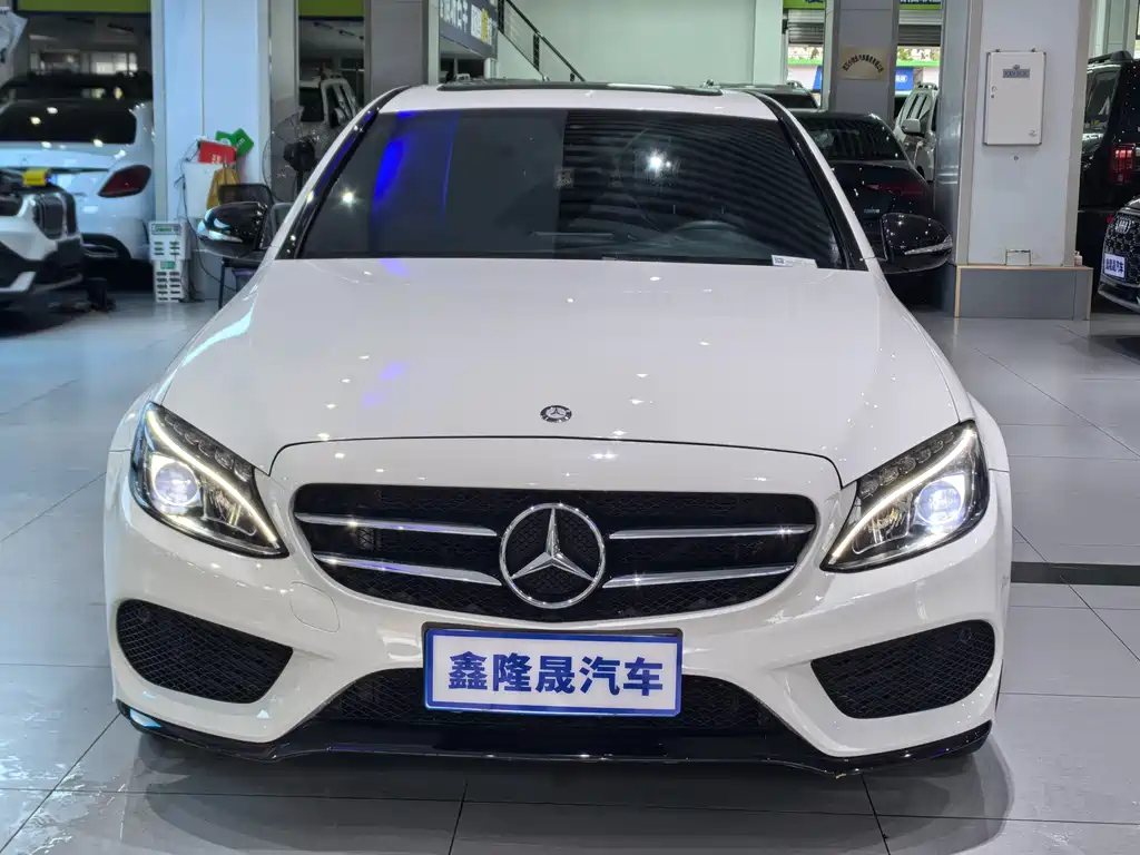 Mercedes-Benz C-Class — миниатюра 2