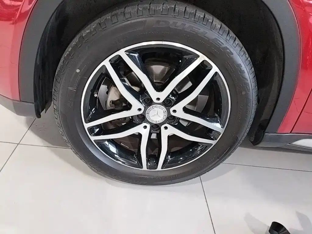 Mercedes-Benz GLA — миниатюра 23