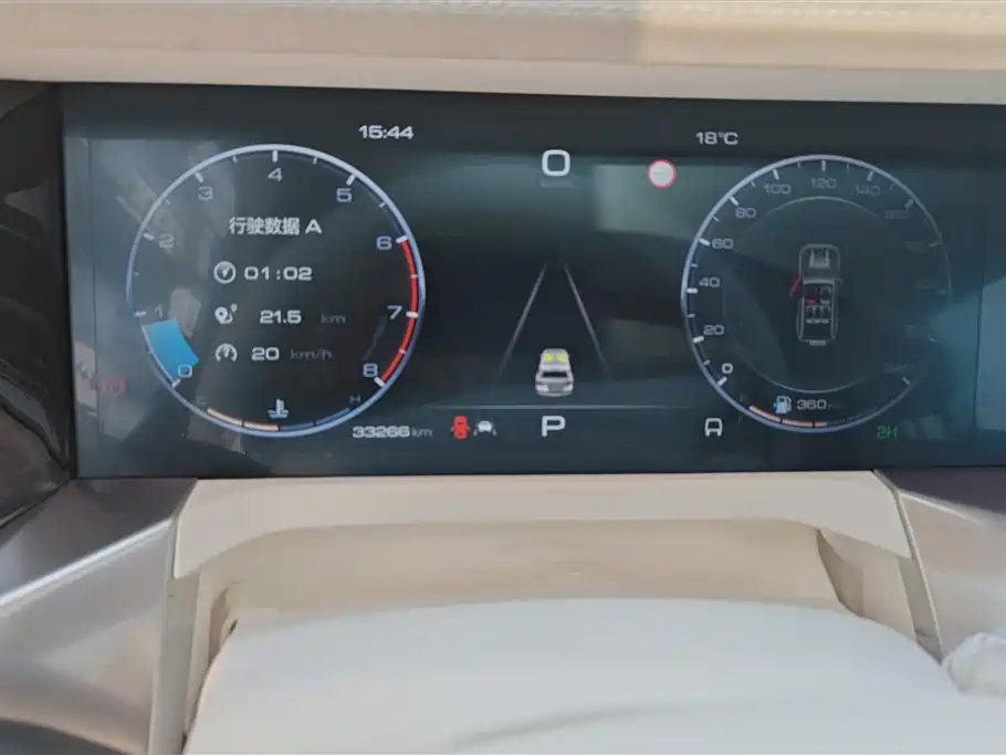 TANK CO CREATION TANK 300