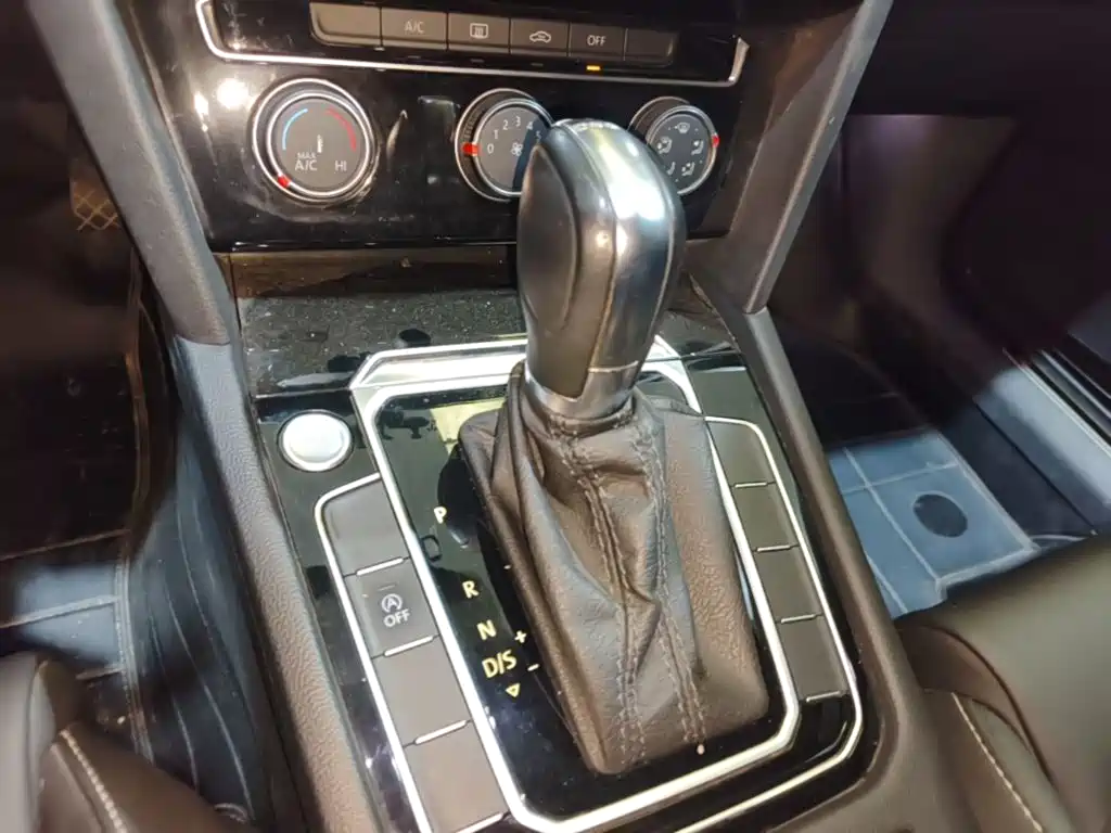 Volkswagen Magotan — миниатюра 14