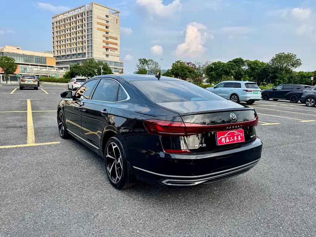 Volkswagen Passat — миниатюра 4