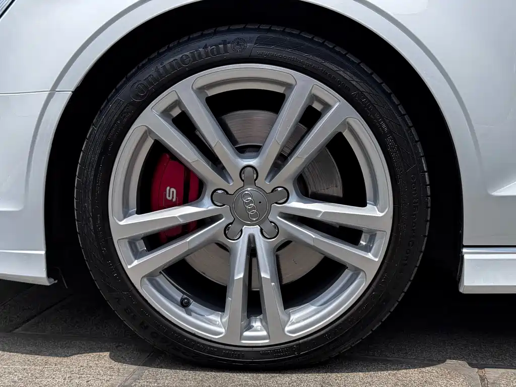 Audi S3 — миниатюра 20
