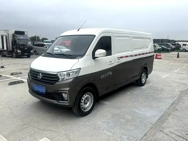 CHANGAN CROSS STAR V7 2023