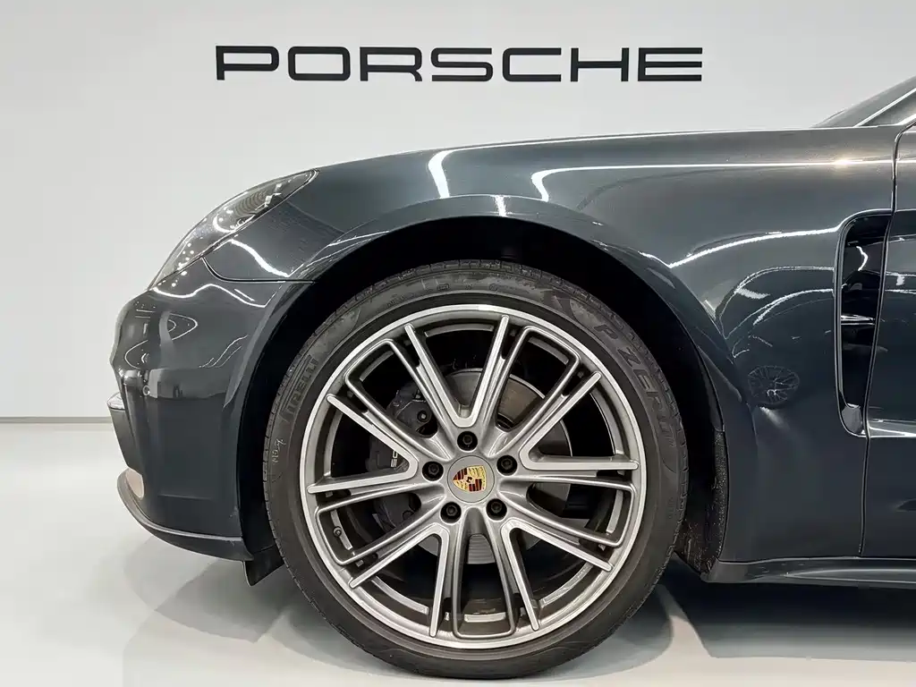 Porsche Panamera — миниатюра 9