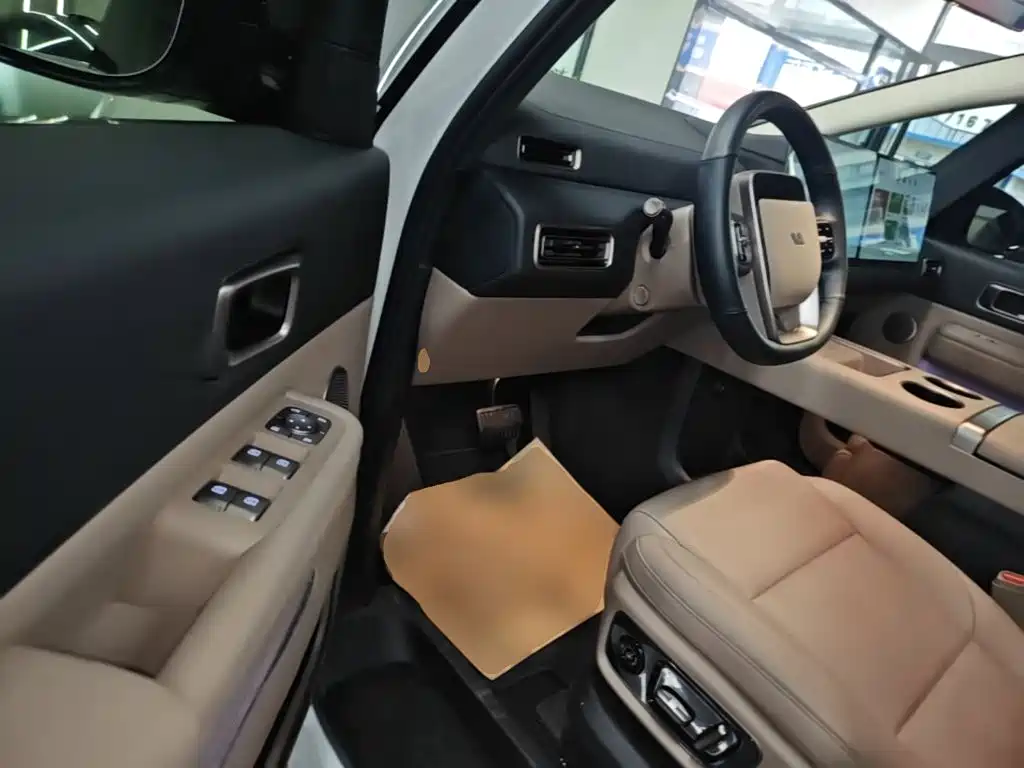Li Auto Li MEGA — миниатюра 16
