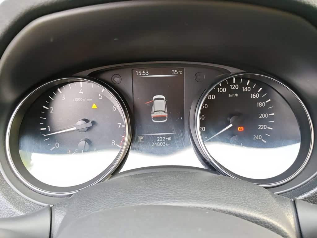 Nissan Qashqai 2.0 л 2024 г. Белый, пробег 24800 км