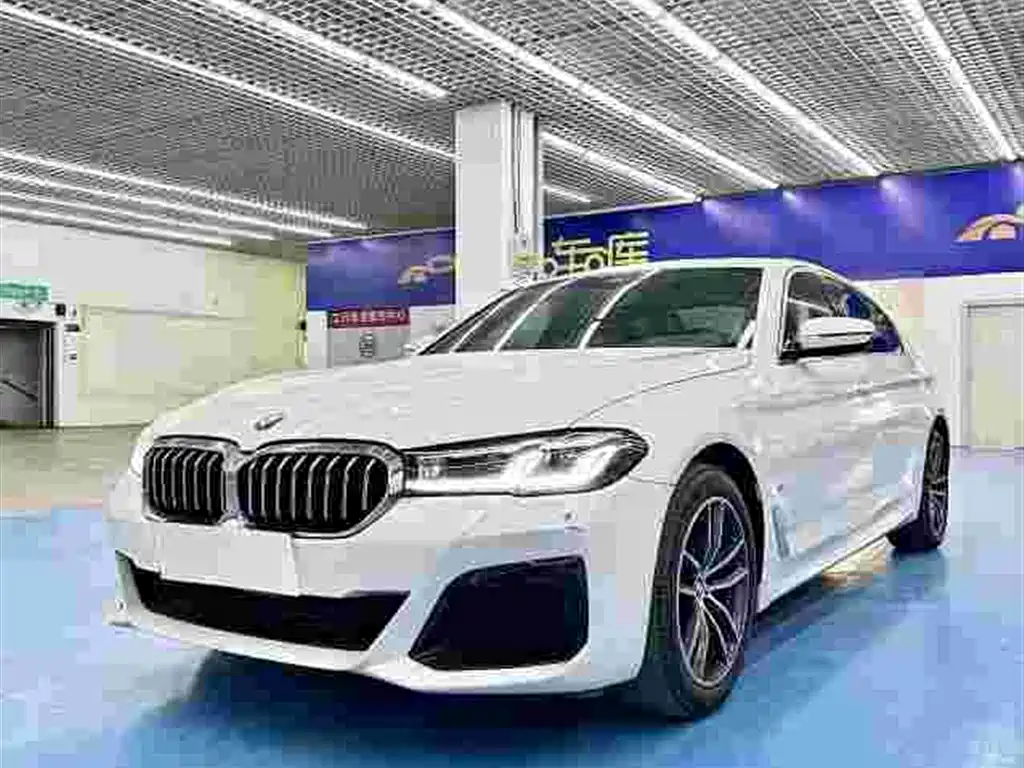 BMW 5 Series 2022