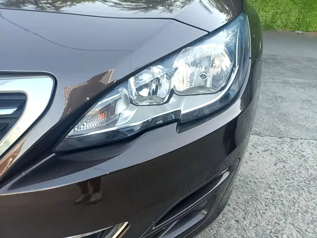Peugeot 408 — миниатюра 24