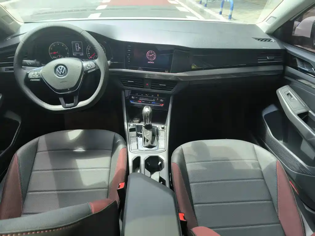 Volkswagen Bora — миниатюра 10