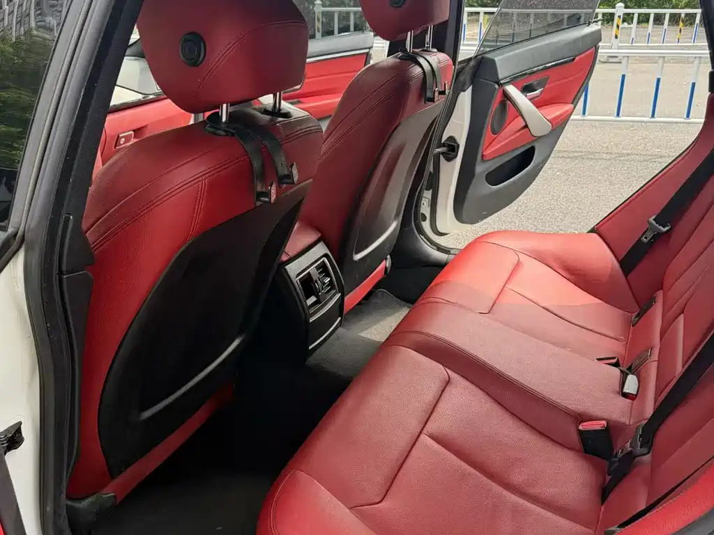 BMW 4 Series — миниатюра 9