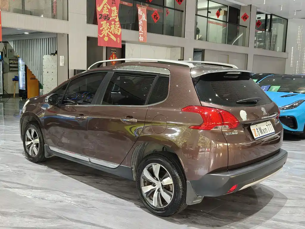 Peugeot 2008 — миниатюра 19