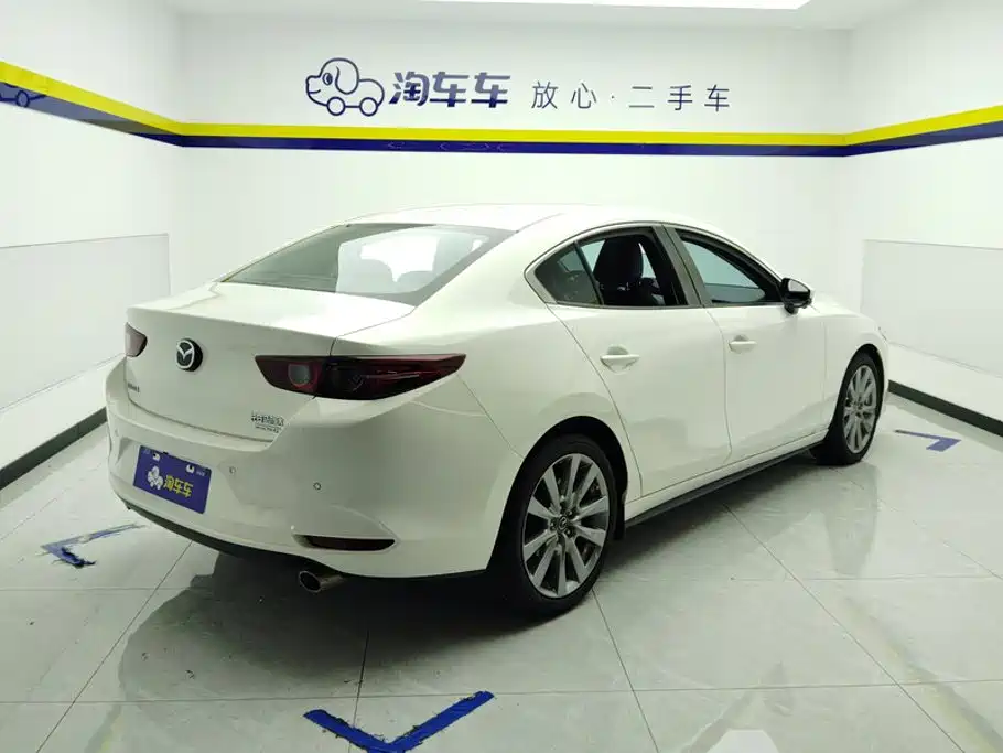 Mazda 3 Axela — миниатюра 3