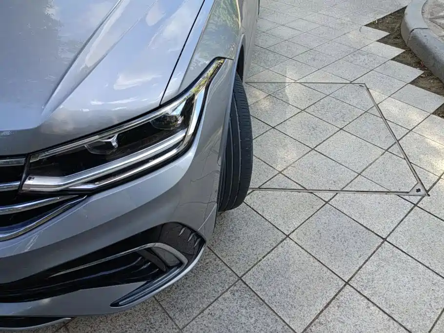 Volkswagen Tiguan L PHEV — миниатюра 5