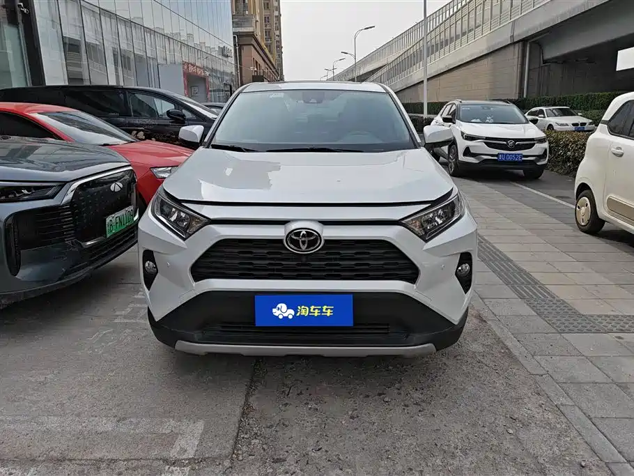 TOYOTA RAV4 RONGFANG