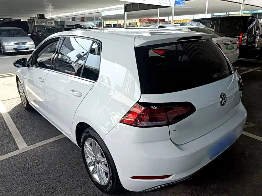 Volkswagen Golf — миниатюра 5
