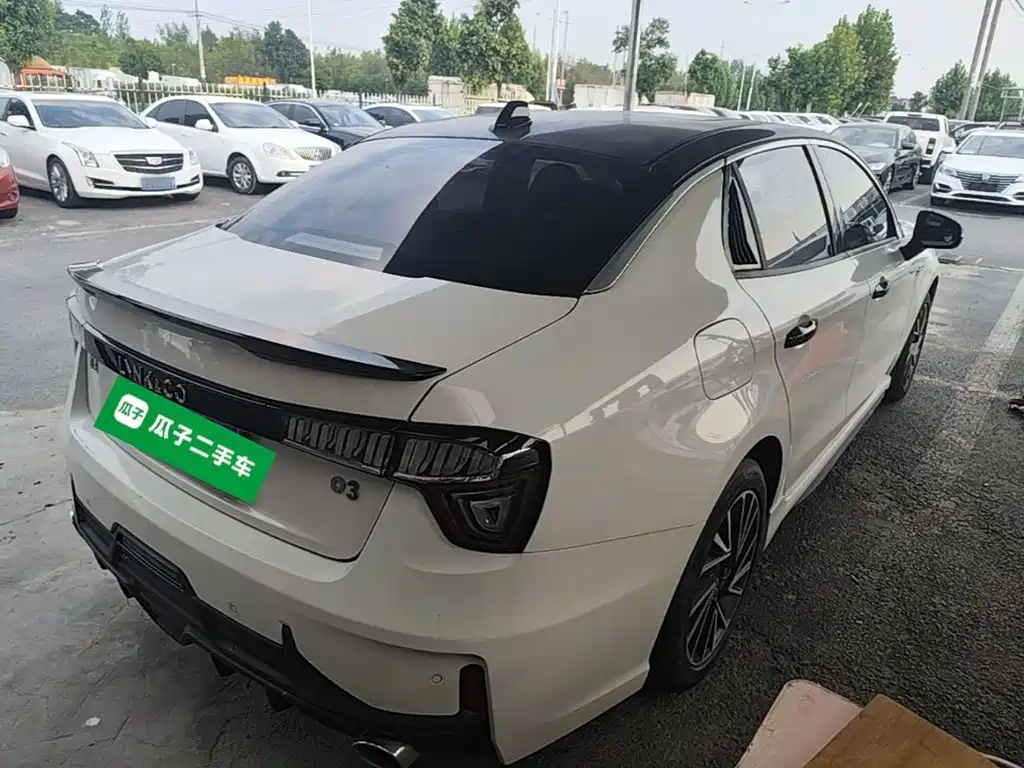 Lynk & Co 03 — миниатюра 7
