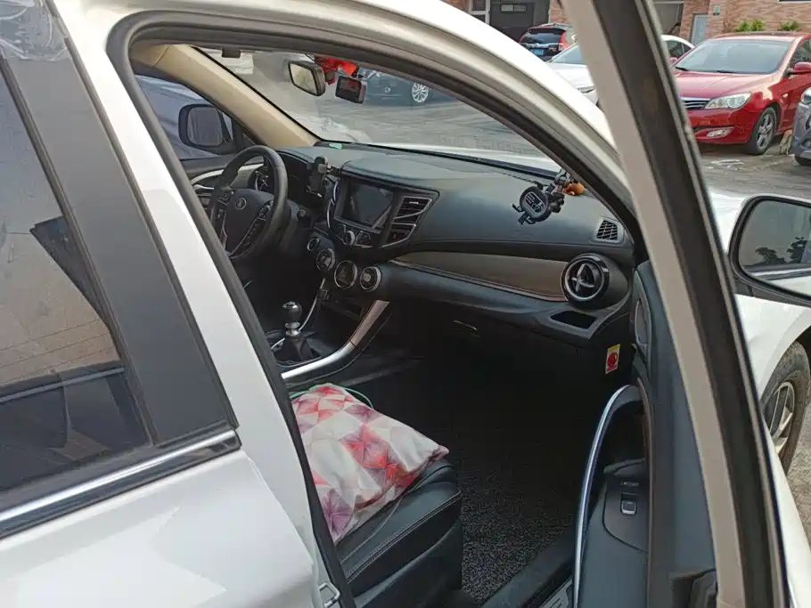 BYD Song — миниатюра 8