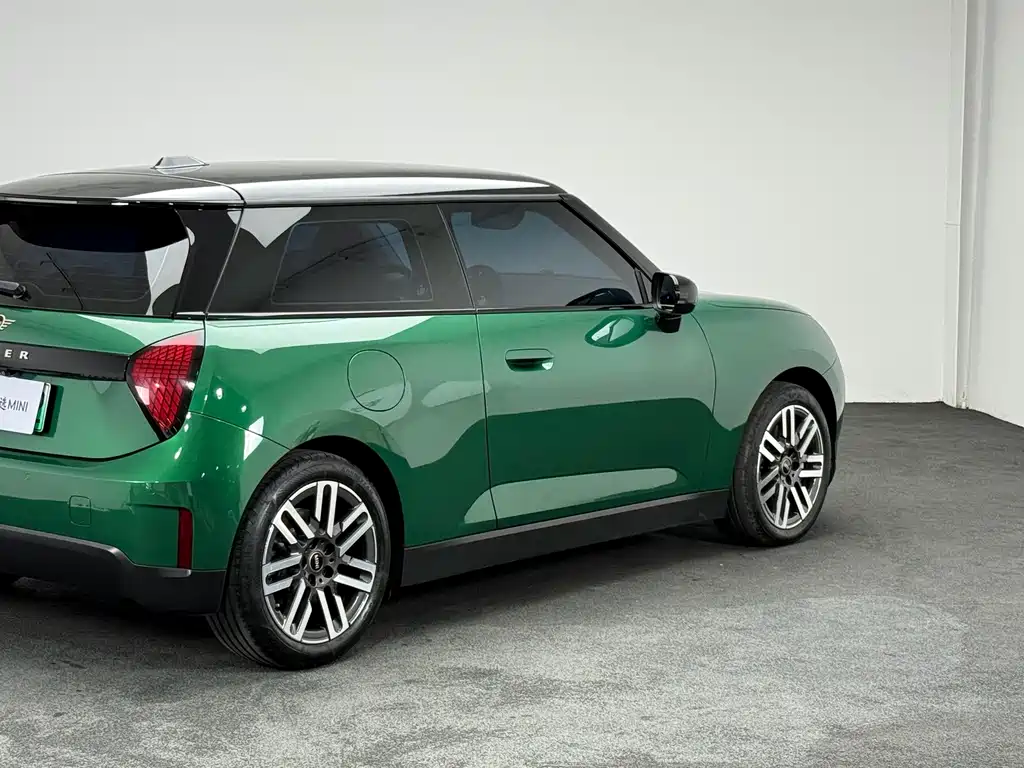 MINI MINI COOPER EV — миниатюра 15