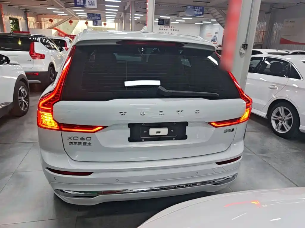 Volvo XC60 — миниатюра 6