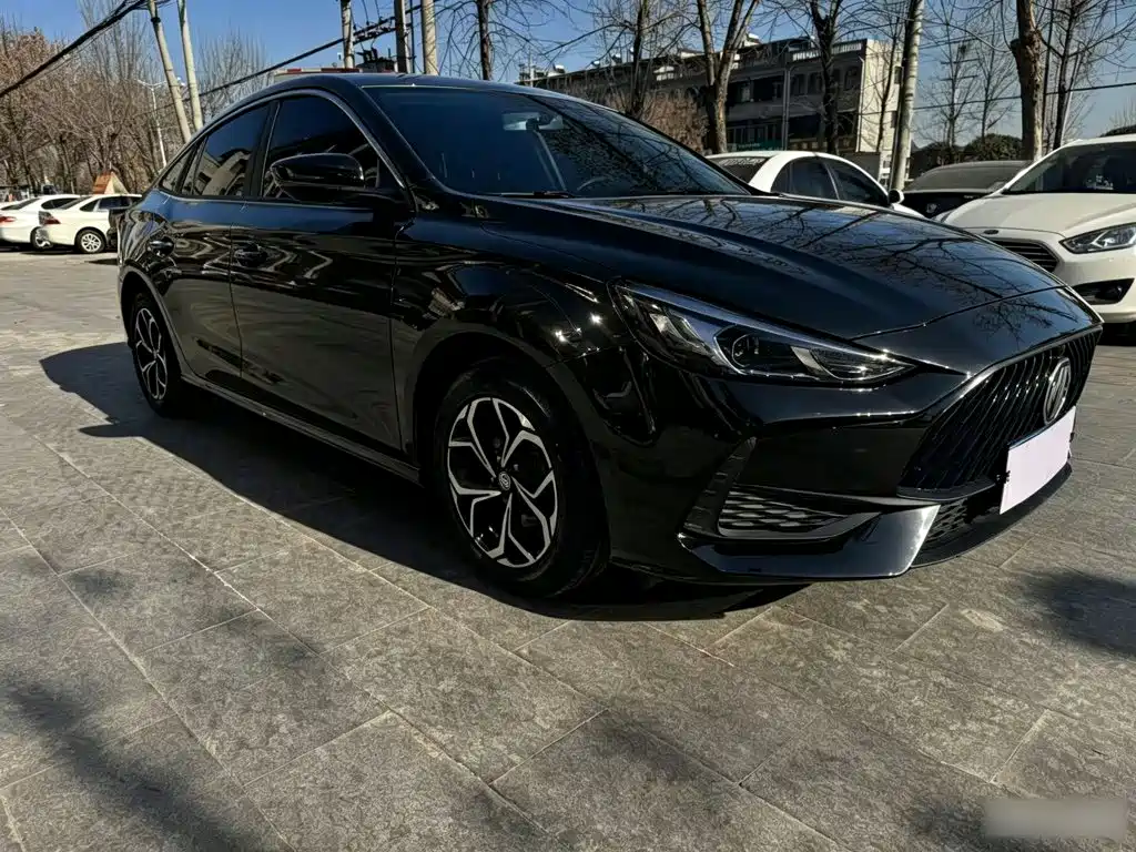MG MG5 — миниатюра 24