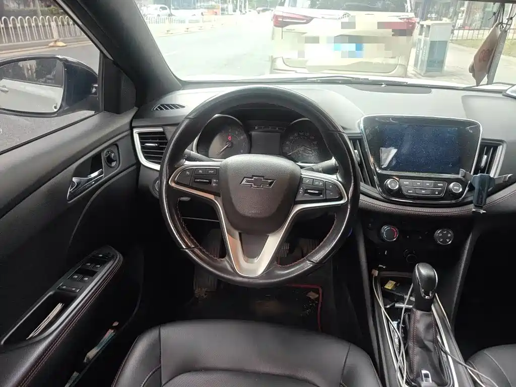 Chevrolet Monza — миниатюра 3