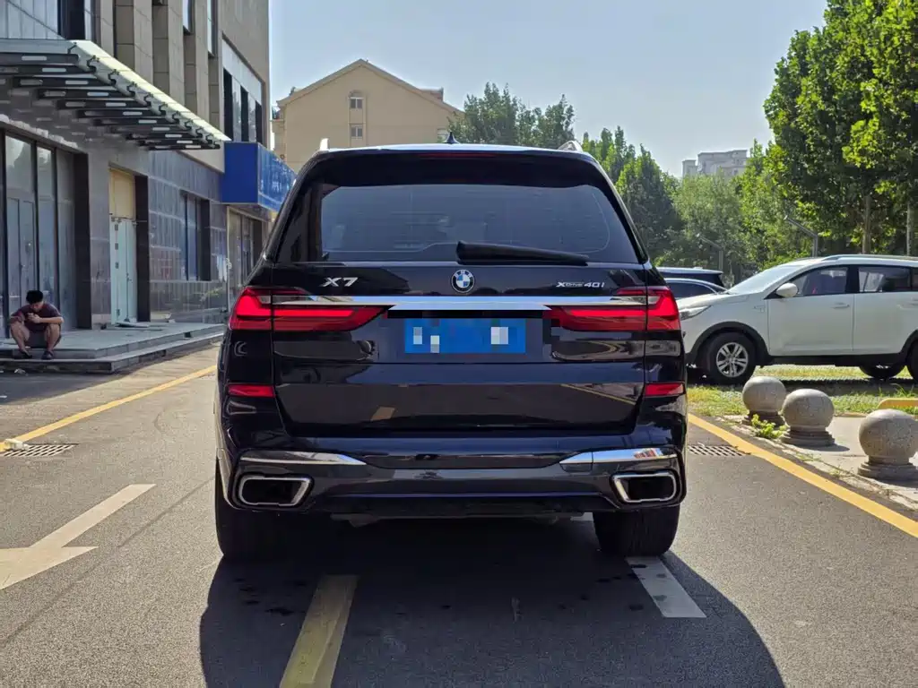 BMW X7 — миниатюра 6